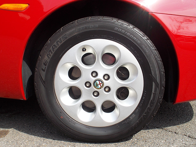 アルファロメオ156 2.5 V6Qシステム(左ハンドル)