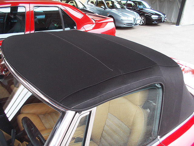 アルファロメオ　スパイダーベローチェ(シリーズ4)