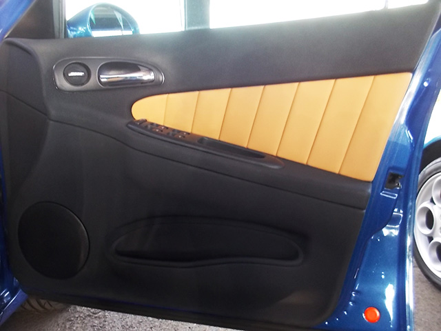 アルファ156スポーツワゴン 2.0JTSセレスピード