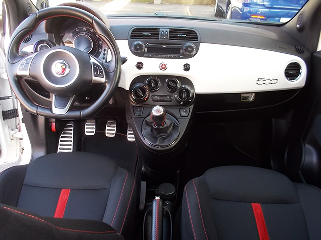 アバルト500 純正レコルトモンツァマフラー付