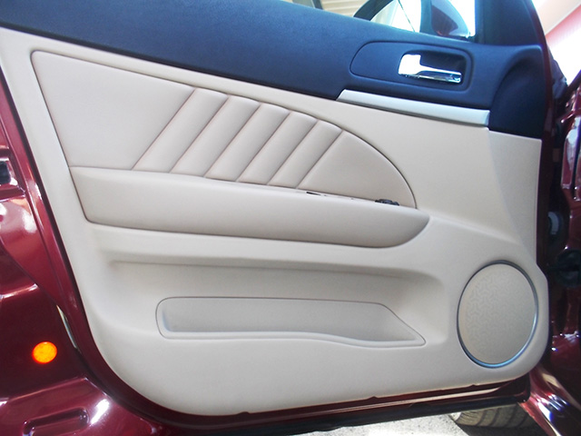 アルファ159 2.2 JTS ツーリズモパッケージ(左ハンドル/6MT)