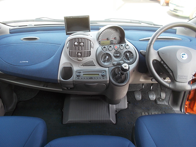 フィアット ニュームルティプラ ELX プラス