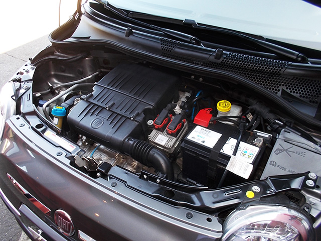 フィアット  500 1.2 ラウンジ (左ハンドル/5MT)