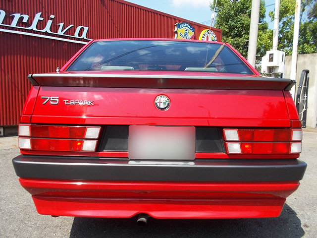 アルファロメオ75ツインスパーク