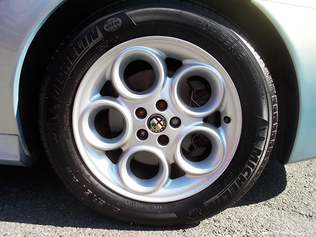 アルファ156 2.5 V6 6速マニュアル