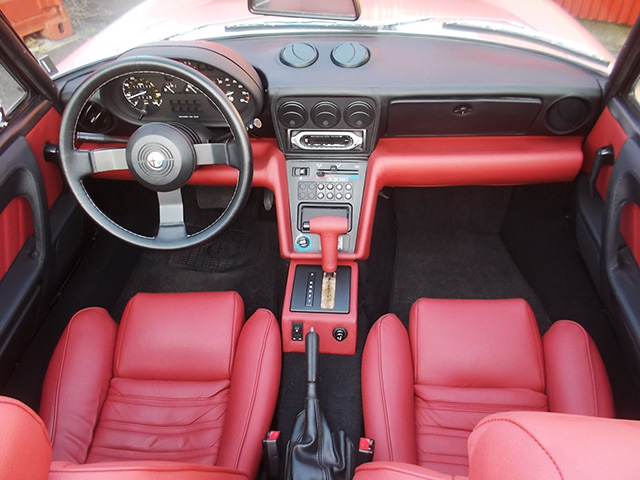 アルファロメオ スパイダーベローチェ(シリーズ4)