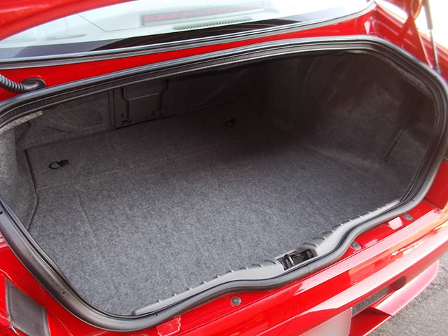 前期型アルファ156 2.5 V6 (6速マニュアル)