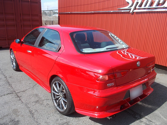 前期型アルファ156 2.5 V6 (6速マニュアル)
