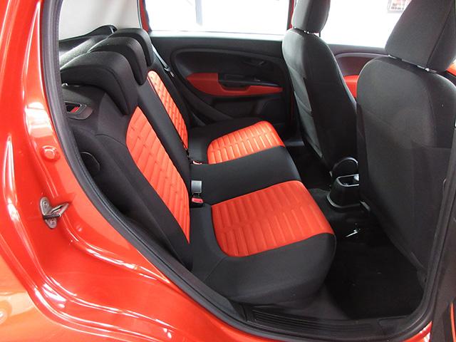 フィアット グランデプント 1.4 デュアロジック ギガ