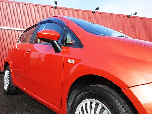 フィアット グランデプント 1.4 デュアロジック ギガ