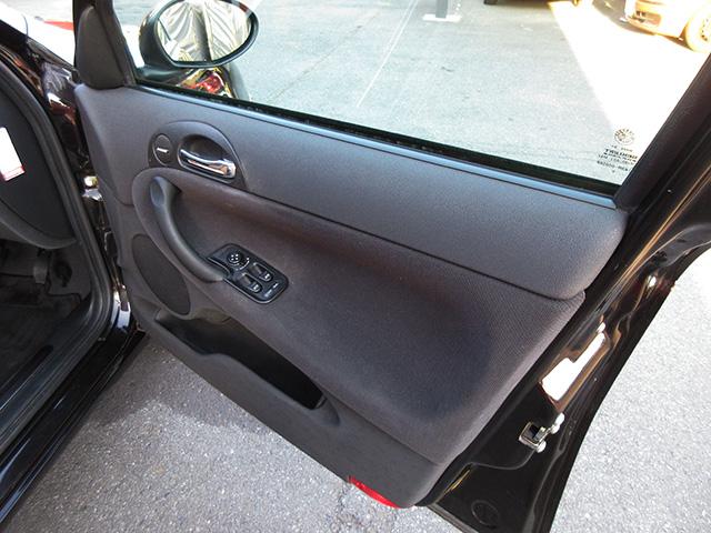 前期型アルファ147 2.0 TS セレスピード