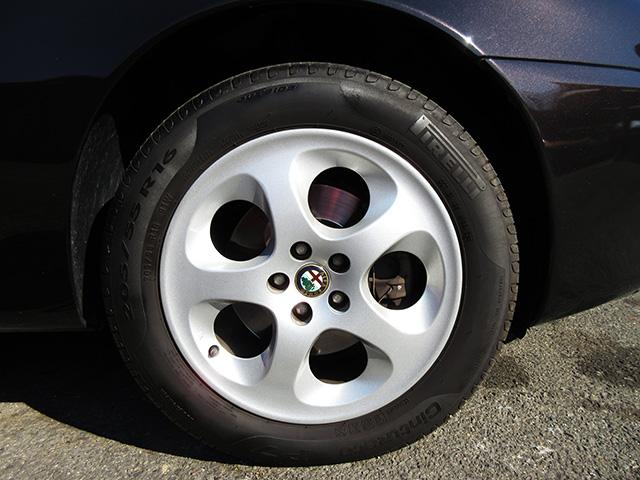 前期型アルファ147 2.0 TS セレスピード