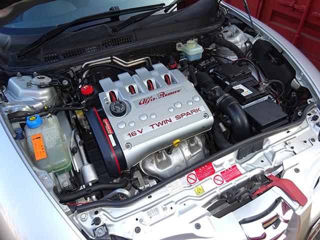 後期型アルファ147TI 2.0TSセレスピード(5D)GTAルック