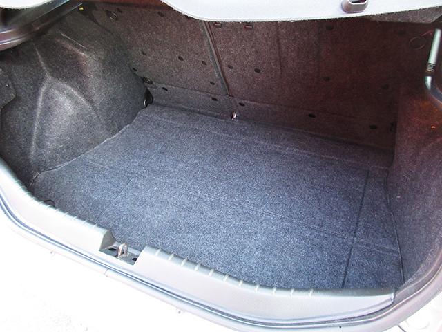 後期型アルファ147TI 2.0TSセレスピード(5D)GTAルック