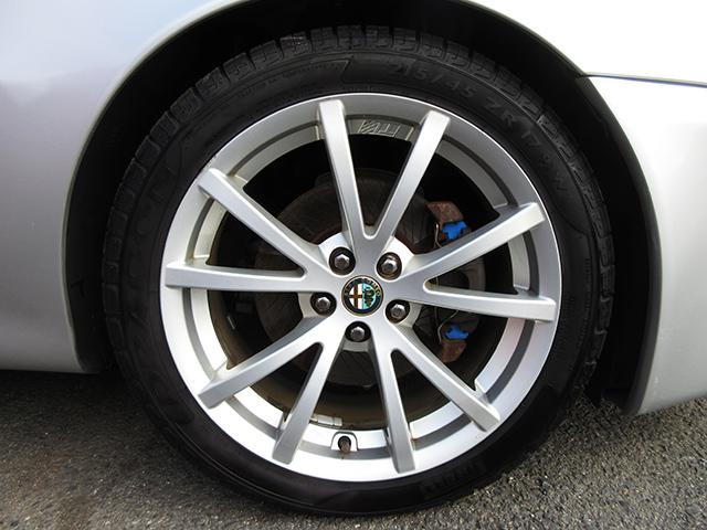 後期型アルファ147TI 2.0TSセレスピード(5D)GTAルック