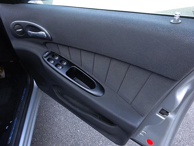 アルファ156フェーズ2　2.5 V6 6速マニュアル