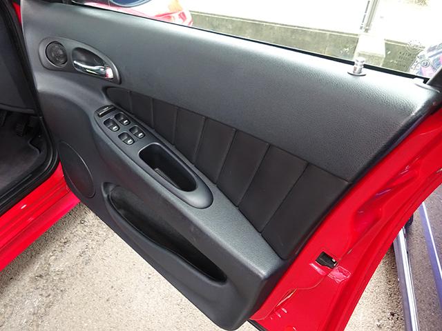 前期型アルファ156 2.5 V6 (6MT)