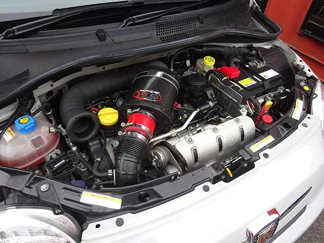 アバルト500 5速MTベースグレード