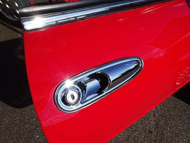 アルファロメオ スパイダー 2.0 クワドリフォリオ