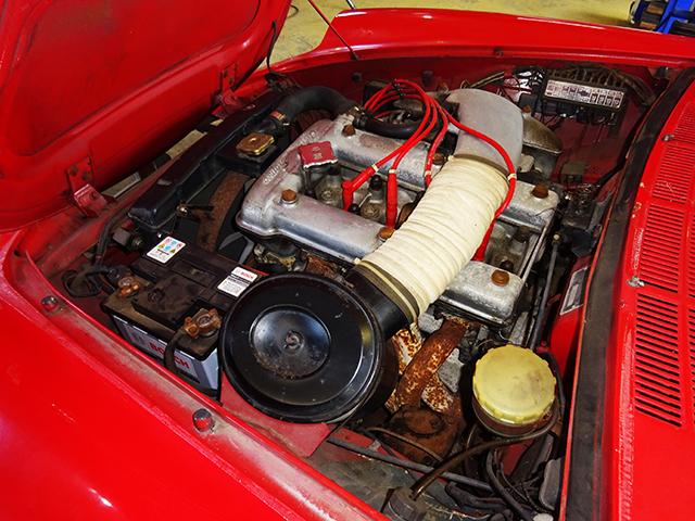 アルファロメオ スパイダーデュエット(AR00551/1800ccエンジン換装)