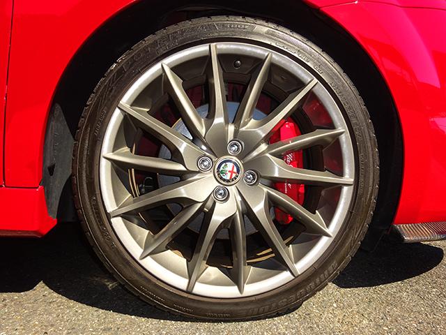 アルファ MITO クワドリフォリオヴェルデ(LHD/6MT)