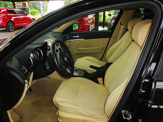 アルファ159 1.9 JTDm 16V Q-Tronic