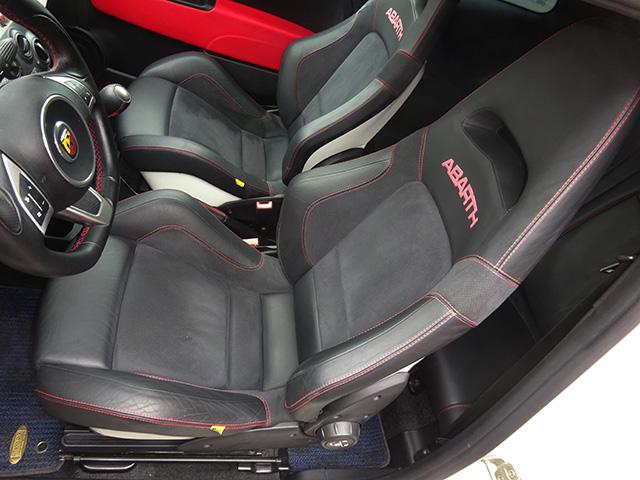 ワンオーナー アバルト500 esseesse(左ハンドル/5速MT)