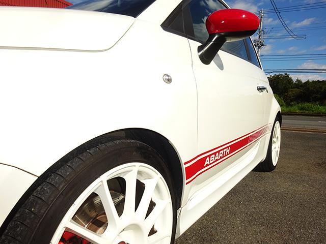 ワンオーナー アバルト500 esseesse(左ハンドル/5速MT)