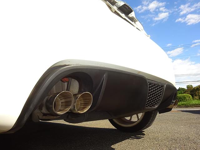 ワンオーナー アバルト500 esseesse(左ハンドル/5速MT)