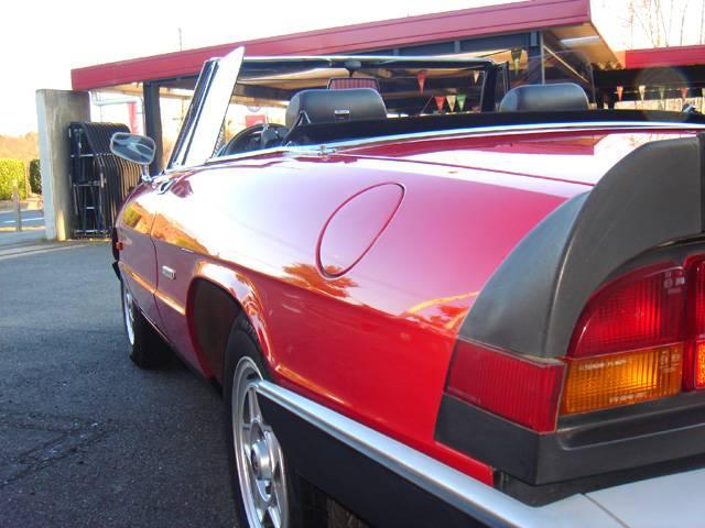 アルファロメオ スパイダー 2.0 キャブ後期