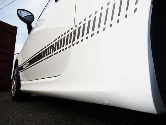 アバルト595コンペティツィオーネ(左ハンドル/5速MT)