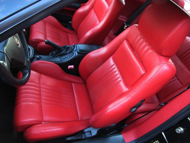 最終型 アルファ GTV 3.2 V6 24V(左ハンドル/6MT)