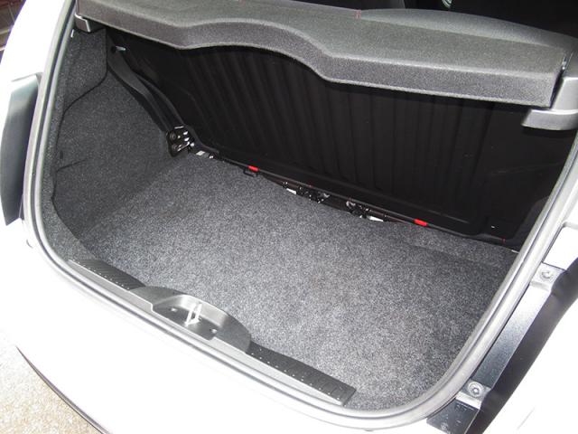 アバルト500(5速MT/イギリス並行車)