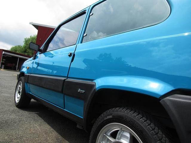 フィアット パンダスーパー(メタルトップ/5MT)