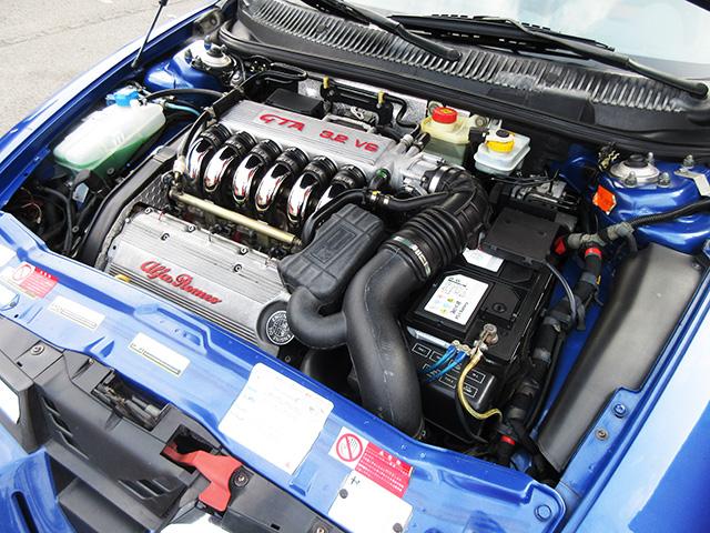 アルファ156 GTA 3.2 V6(6MT)